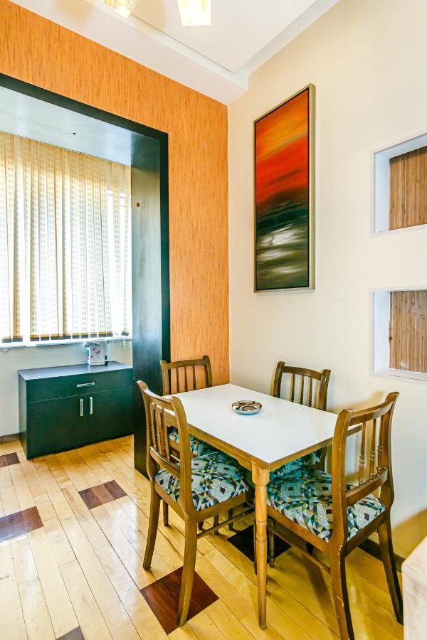 Lovely Sweet Apartment Baku Exterior photo